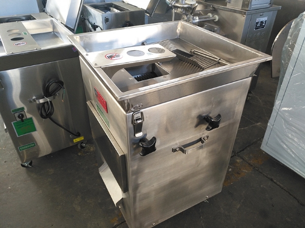 國產(chǎn)肉絲機(jī)